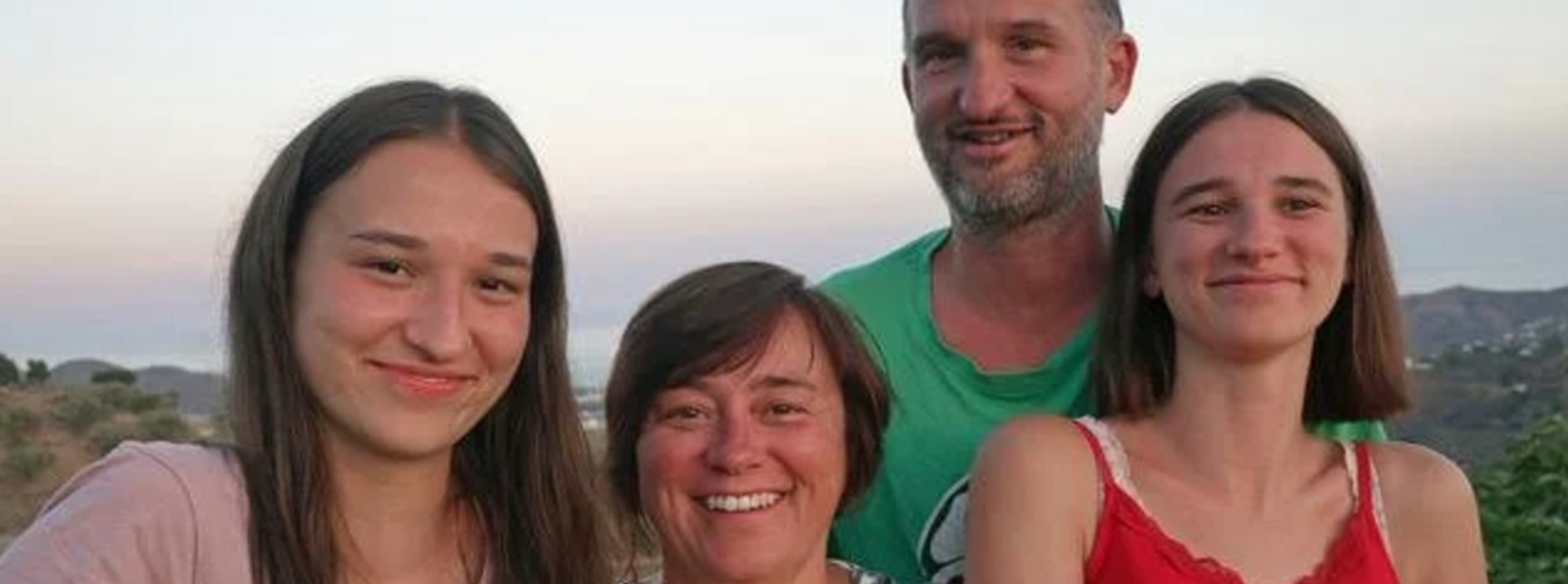 Hannelore samen met haar ouders en zus